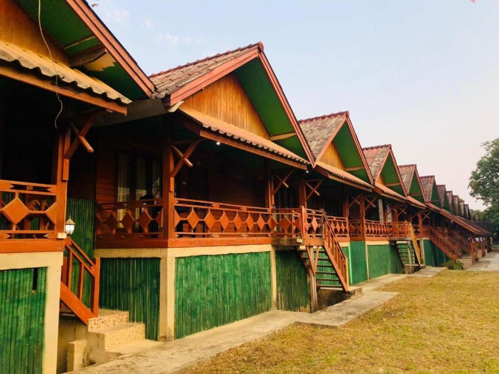 Bungalows Le Jardin Vangvieng Vang Vieng Eksteriør billede